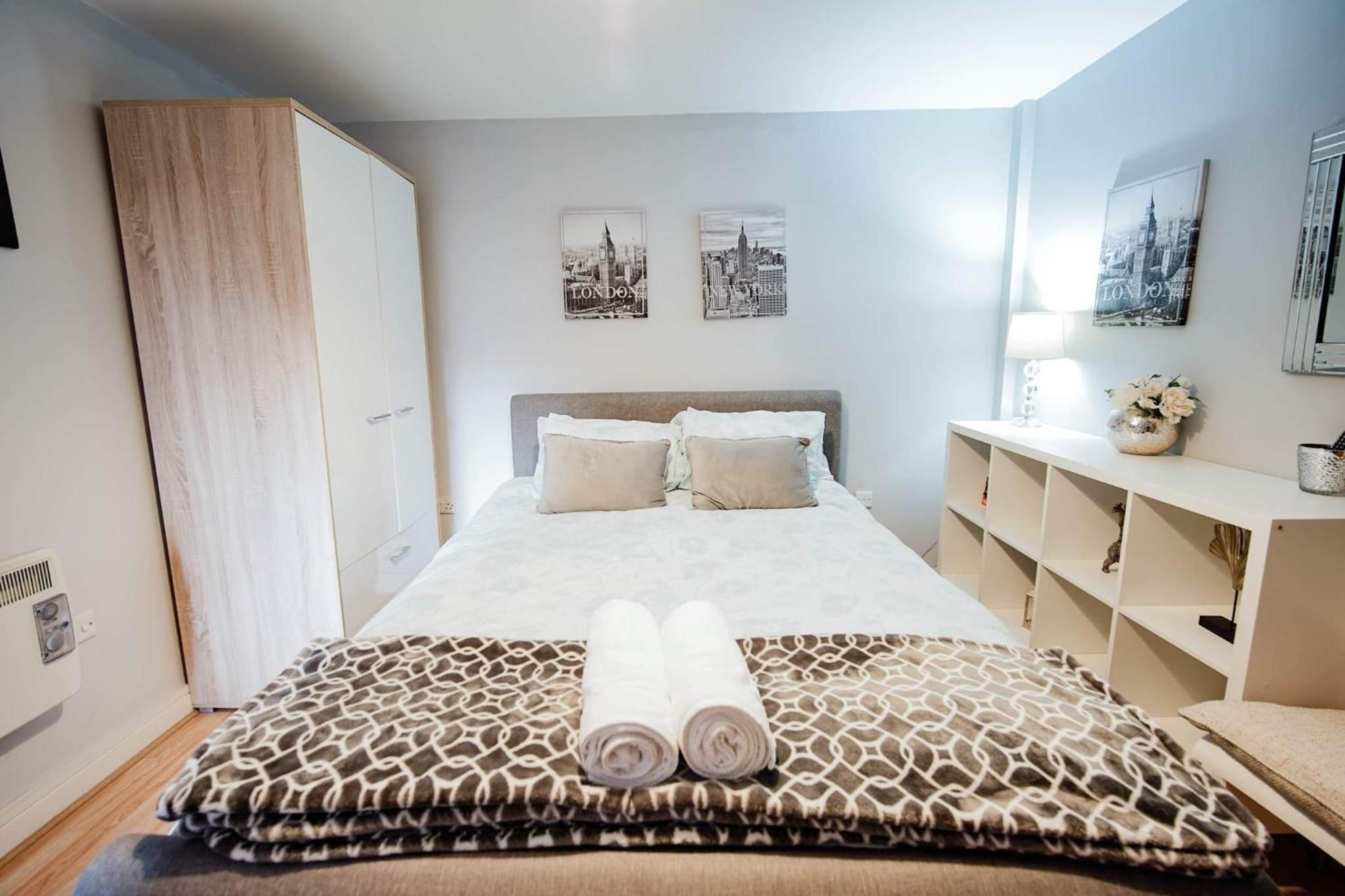 Modern Central Penthouse - 1 Secureparking Liverpool Zimmer foto